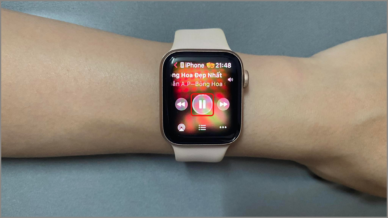 Cách điều khiển nhạc bằng Apple Watch Cách điều khiển nhạc bằng Apple Watch