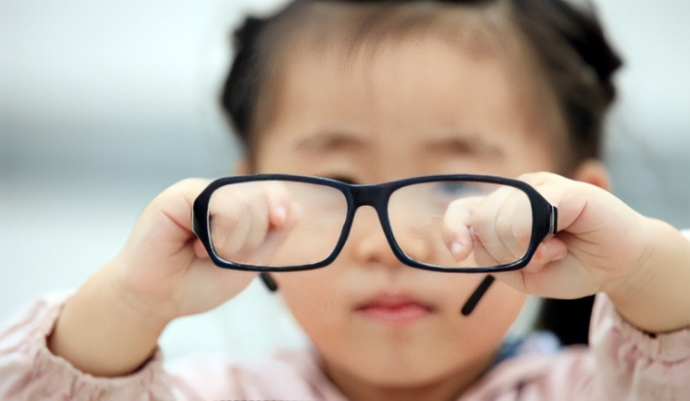 cận thị là gì nguyên nhân và cách khắc phục