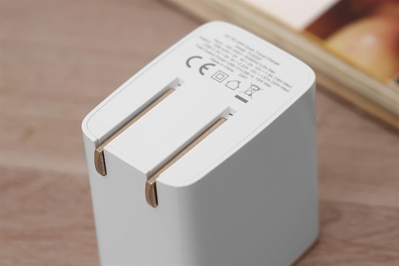 Loạt adapter 20w xịn sò giá rẻ cho Iphone