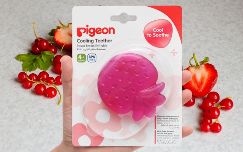 Ngậm nướu Pigeon Strawberry