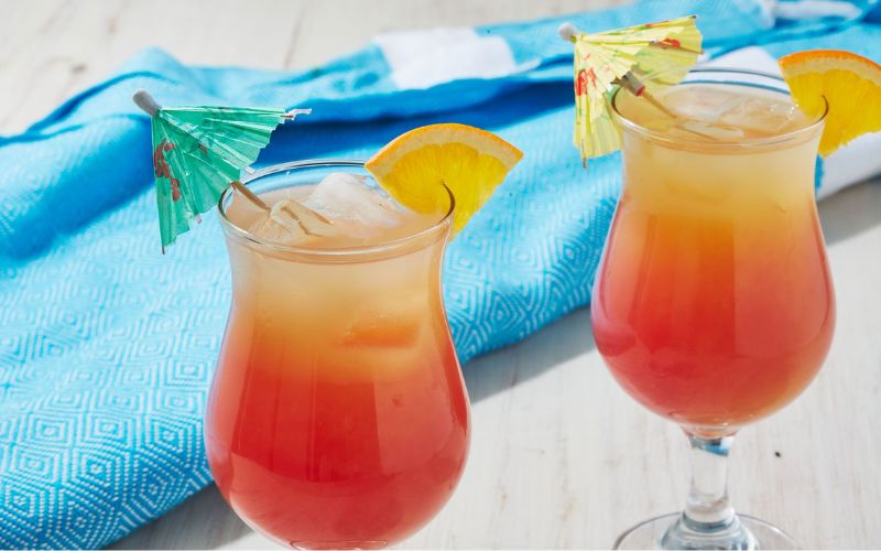 Tell you how to make delicious and beautiful cocktail on the beach
