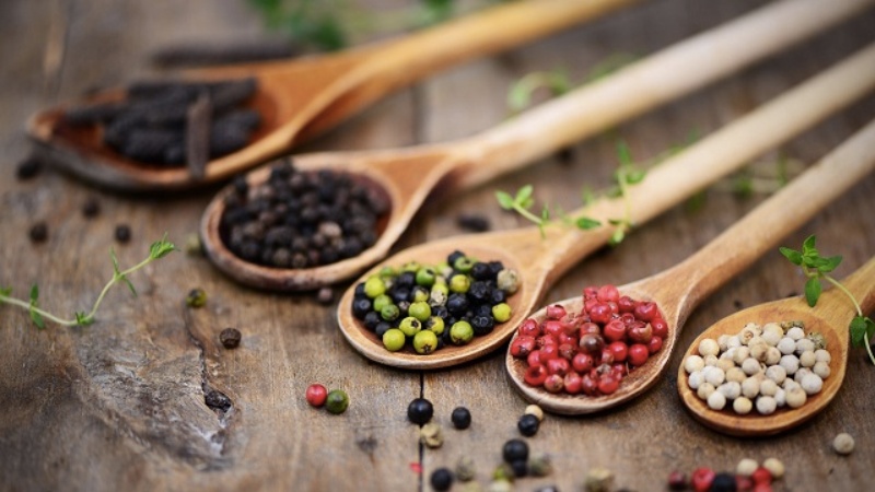 Giá tiêu thế giới Giá tiêu thế giới