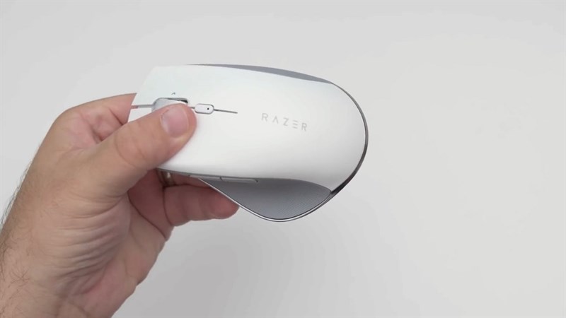 Cuối cùng là nhân vật chính của chúng ta - Razer Pro Click Cuối cùng là nhân vật chính của chúng ta - Razer Pro Click