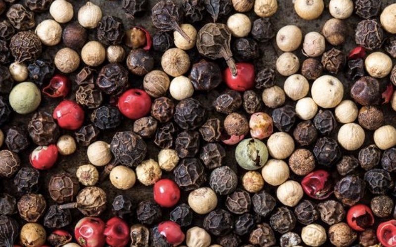 Giá tiêu thế giới