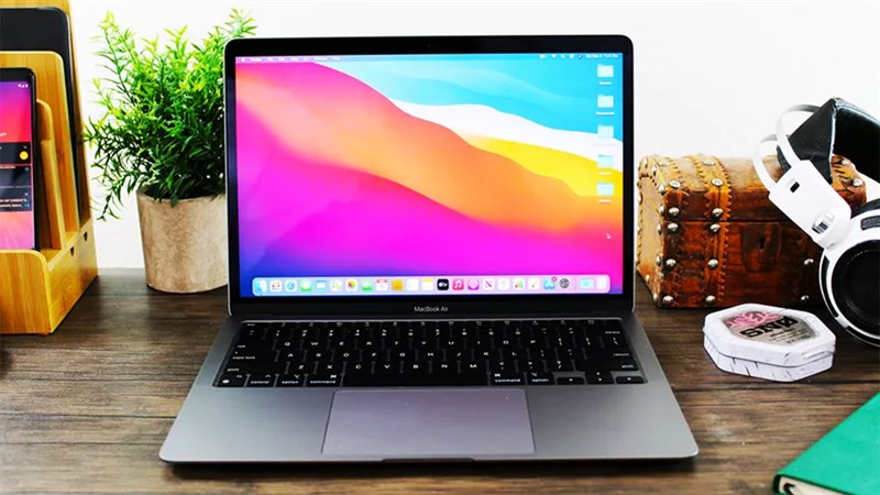 Sắm laptop ngay, nhận quà liền tay, ưu đãi 30% cho mùa Back to School