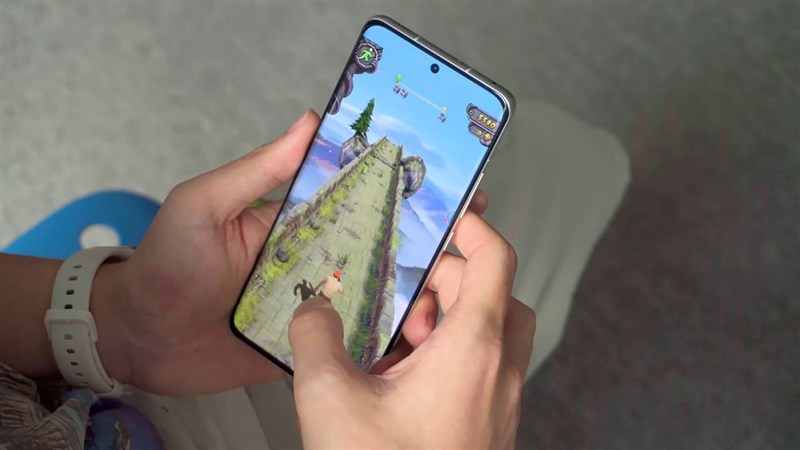 Đánh giá Xiaomi 12S: Ngoại hình nhỏ gọn, hiệu năng mạnh, camera xịn sò Đánh giá Xiaomi 12S: Ngoại hình nhỏ gọn, hiệu năng mạnh, camera xịn sò