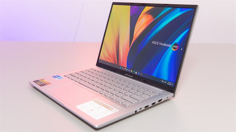 ASUS Vivobook 14X OLED A1403 có giá khởi điểm từ 19.99 triệu đồng 