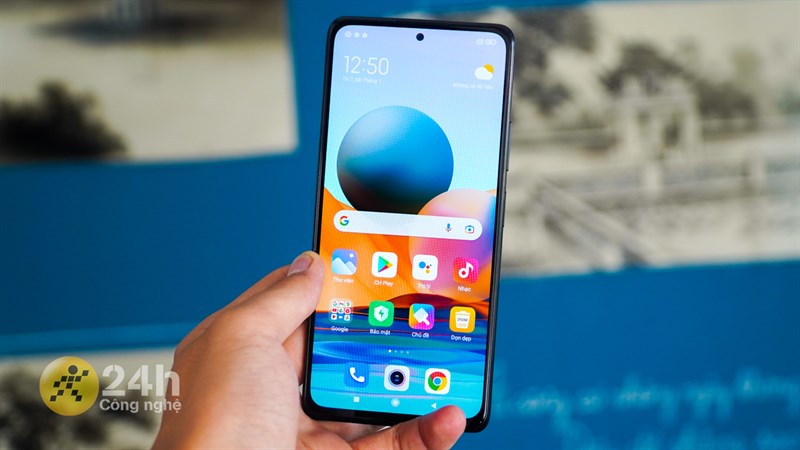 Cập nhật giá hiện tại của mẫu điện thoại pin 5.000 mAh, sạc nhanh 33W