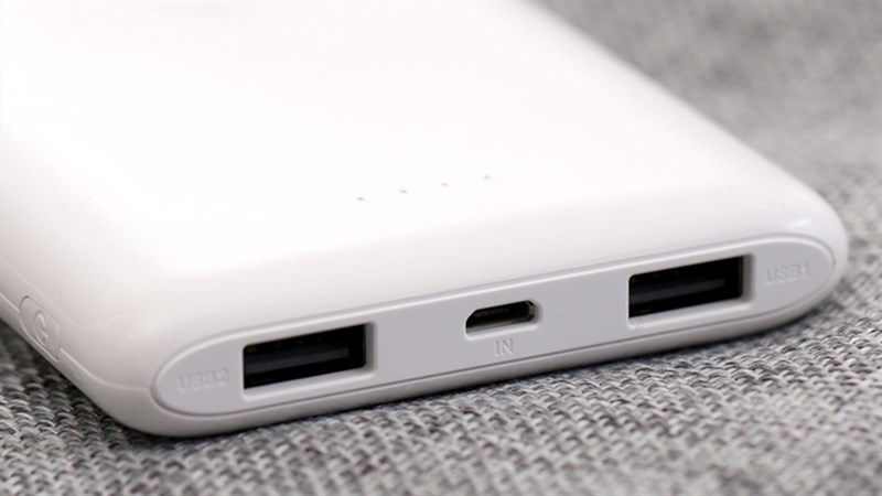 Dải đèn Led giúp dễ dàng theo dõi dung lượng pin còn lại. Dải đèn Led giúp dễ dàng theo dõi dung lượng pin còn lại.