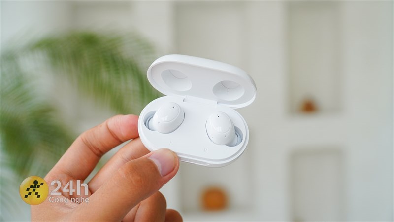 Trên tay bộ quà tặng OPPO Reno8 series