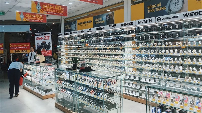 Chọn mua đồng hồ Thụy Sỹ ở Thế Giới Di Động