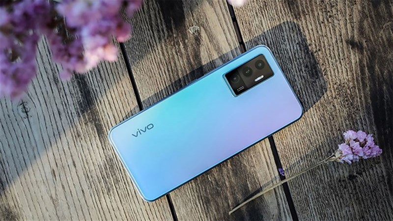 Cuối tuần giảm tưng giá bừng: Điện thoại Vivo hạ giá đến nửa triệu