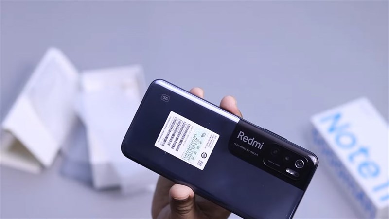 Trên tay Redmi Note 11 SE 5G: Thiết kế độc đáo, hiệu năng tốt, pin khá Trên tay Redmi Note 11 SE 5G: Thiết kế độc đáo, hiệu năng tốt, pin khá
