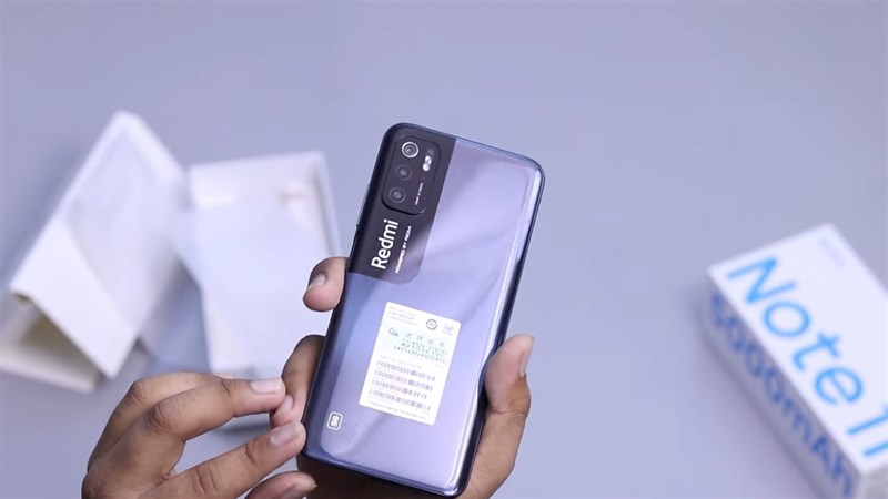 Trên tay Redmi Note 11 SE 5G: Thiết kế độc đáo, hiệu năng tốt, pin khá Trên tay Redmi Note 11 SE 5G: Thiết kế độc đáo, hiệu năng tốt, pin khá