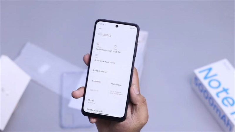 Trên tay Redmi Note 11 SE 5G: Thiết kế độc đáo, hiệu năng tốt, pin khá Trên tay Redmi Note 11 SE 5G: Thiết kế độc đáo, hiệu năng tốt, pin khá