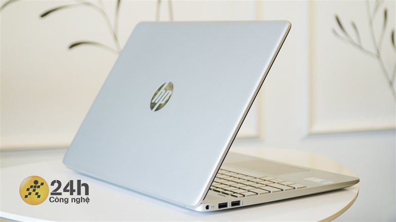 Vì là một laptop học tập - văn phòng nên HP 15s fq5078TU sẽ không được tối ưu để chiến các tựa game có cấu hình cao. Vì là một laptop học tập - văn phòng nên HP 15s fq5078TU sẽ không được tối ưu để chiến các tựa game có cấu hình cao.