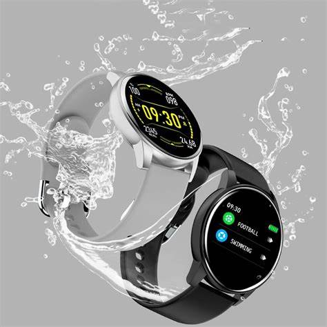Có nên mua Galaxy Watch 5? Lý do nên mua ngay smartwatch mới nhất từ nhà Samsung > Đồng hồ được trang bị chuẩn kháng nước 5 ATM