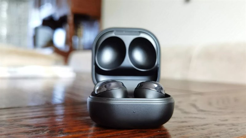Galaxy Buds 2 Pro chất âm cải tiến với cụm loa 10 mm, cùng độ trễ thấp hơn với chuẩn kết nối Bluetooth mới
