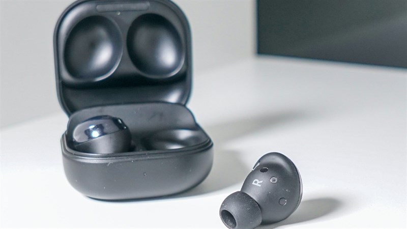 Galaxy Buds 2 Pro có thể sẽ ra mắt trong sự kiện Galaxy Unpacked sắp tới với giá khoảng từ 229 USD (khoảng 5.35 triệu đồng)