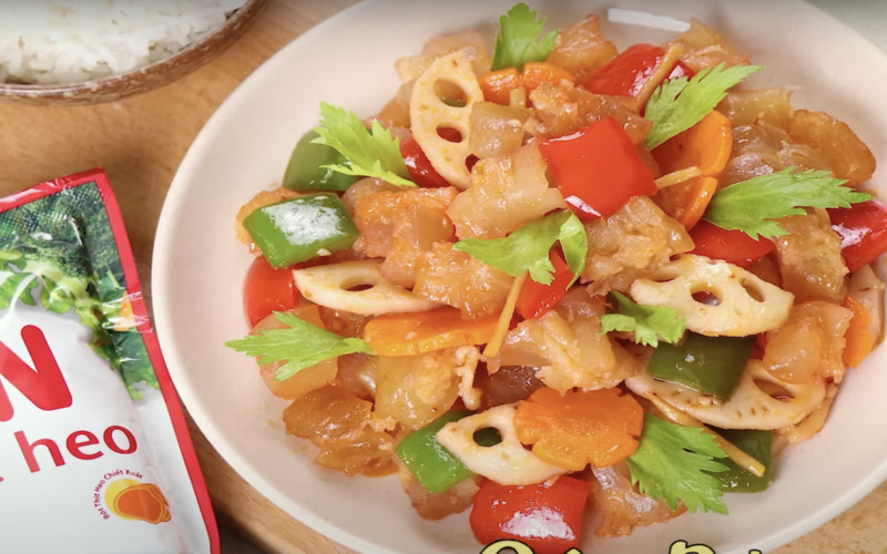 How to make stir-fried beef tendon with five colors is hard to resist, eat it and fall in love