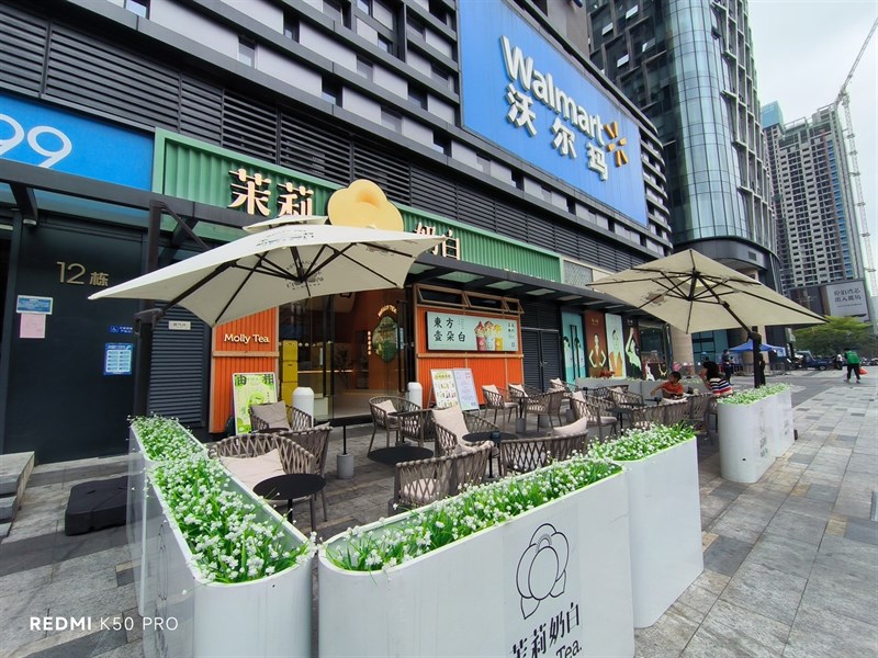 Ảnh chụp từ camera góc siêu rộng của Redmi K50 Pro trong điều kiện đủ sáng.