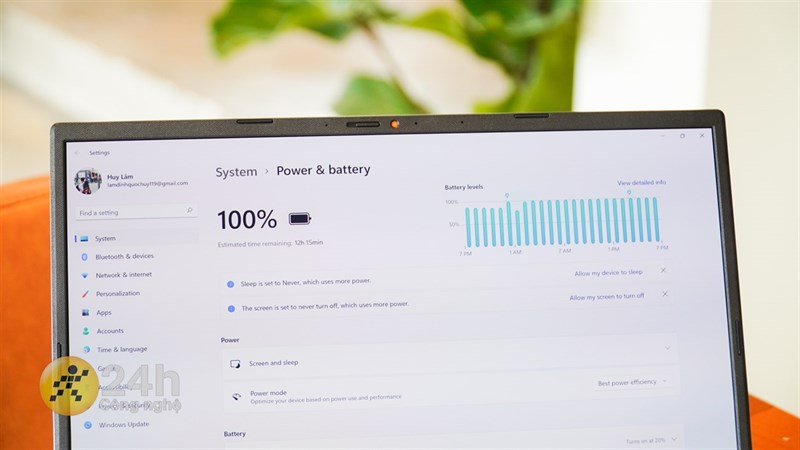 Thời lượng sử dụng pin của ASUS Vivobook 14X OLED rất ấn tượng.