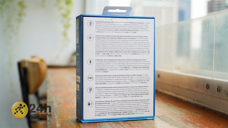 Mặt sau hộp là những tính năng mà nhà sản xuất đã tích hợp vào tai nghe Sennheiser Momentum True Wireless 3