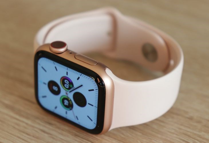 Apple Watch SE 40mm viền nhôm dây silicone chống nước 5 ATM