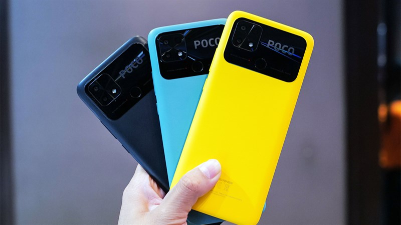 Những điện thoại giá rẻ, kháng bụi và kháng nước đang giảm cực ngon gần 1 triệu