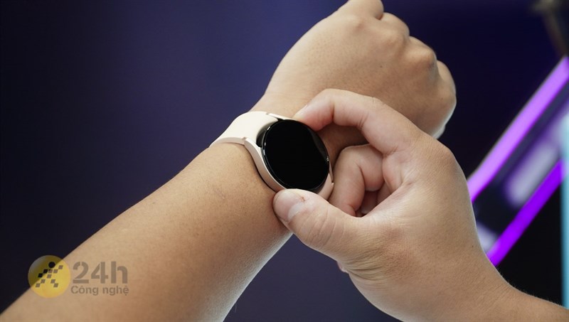 Galaxy Watch5 giúp người dùng phân tích thành phần cơ thể và xác lập mục tiêu tập luyện Galaxy Watch5 giúp người dùng phân tích thành phần cơ thể và xác lập mục tiêu tập luyện