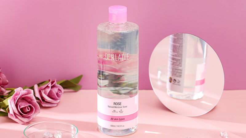 Toner hoa hồng Derladie Rose Natural Moisture