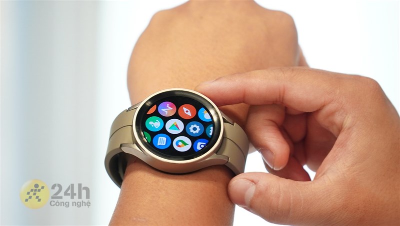 Galaxy Watch5 Pro được trang bị huấn luyện viên theo dõi giấc ngủ xịn sò! Galaxy Watch5 Pro được trang bị huấn luyện viên theo dõi giấc ngủ xịn sò!
