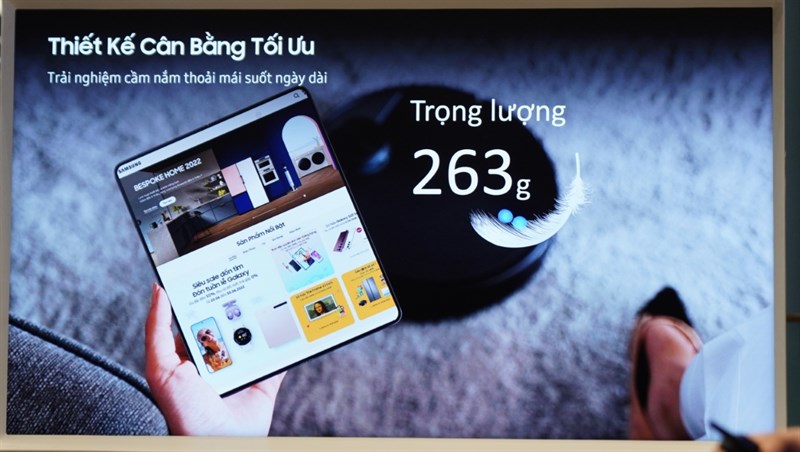 Trọng lượng Galaxy Z Fold4