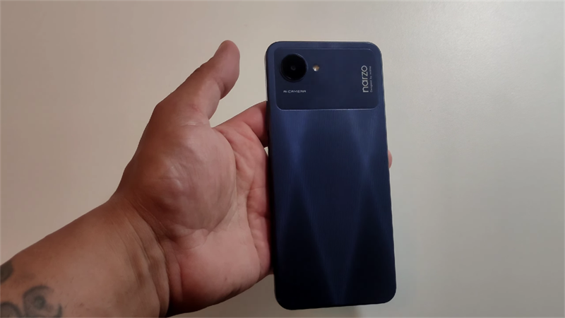 Trên tay Realme Narzo 50i Prime