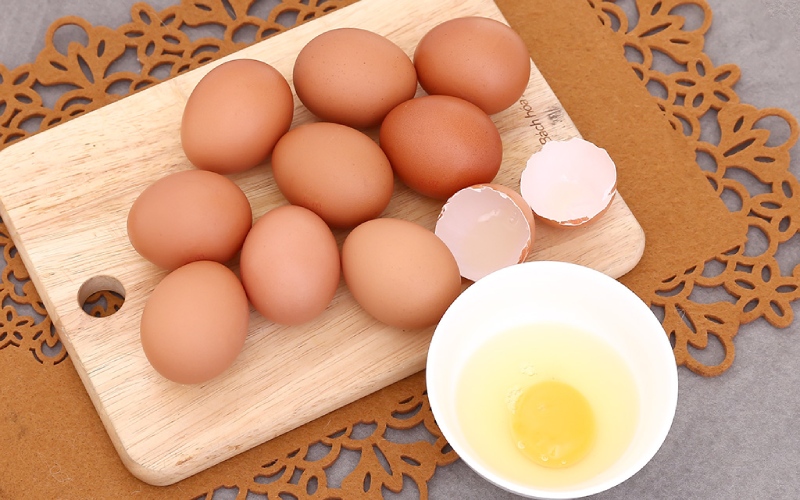 Giá trứng gà hôm nay 12/08 Giá trứng gà hôm nay 12/08