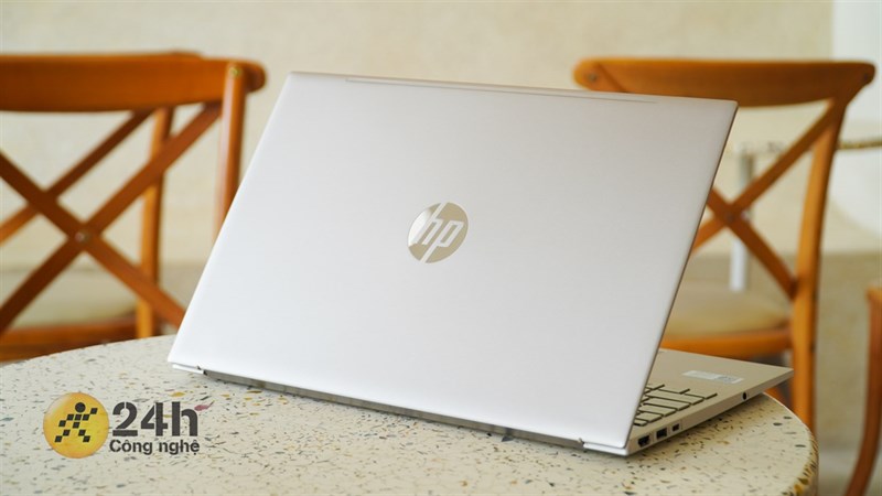 HP Pavilion 15 eg2081TU i5 1240P (7C0Q4PA)