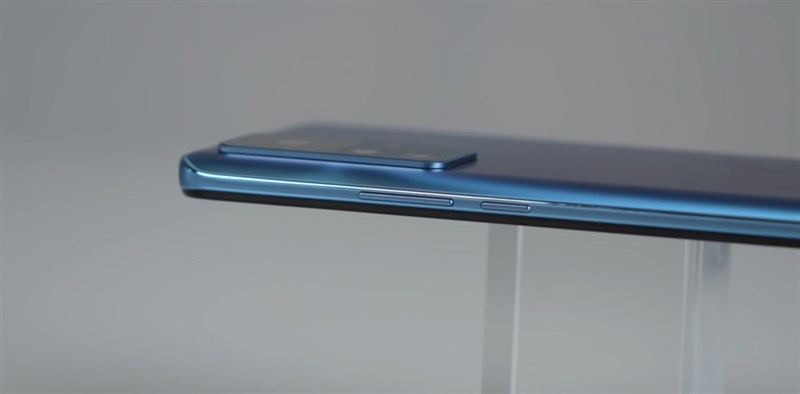 Trên tay Redmi K50 Extreme Edition: Dùng Snap 8+ Gen 1, giá phải chăng