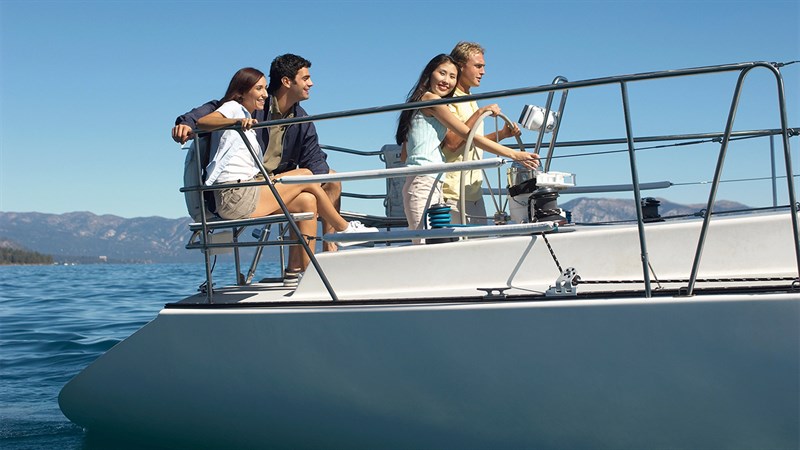 Chọn bạn mà chơi: Tuổi thơ có bạn nhà giàu, cơ hội kiếm nhiều tiền hơn