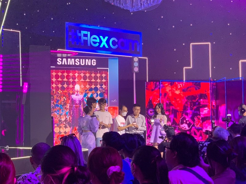 Sự kiện trải nghiệm Galaxy Z mới quy tụ nhiều KOL nổi tiếng