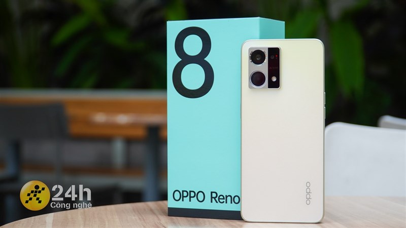 OPPO Reno8 hiện đang được bán tại hệ thống Thế Giới Di Động với mức giá 8.99 triệu đồng.