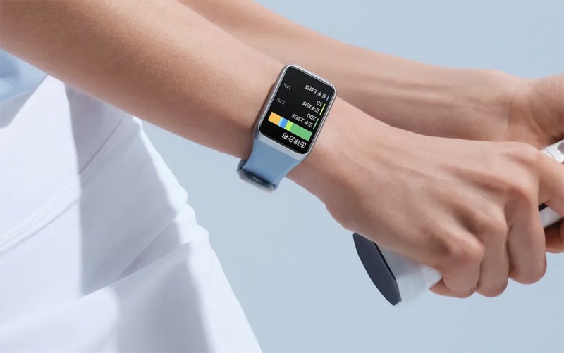 Hình ảnh OPPO Band 2 khi đeo trên tay Hình ảnh OPPO Band 2 khi đeo trên tay