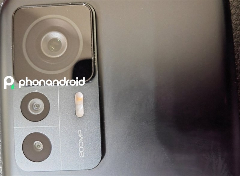 Hình ảnh thực tế Xiaomi 12T Pro bị lộ 