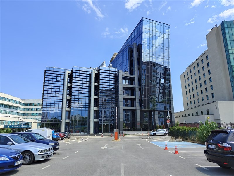 Ảnh chụp trong điều kiện ánh sáng ban ngày của Realme GT2 Master Explorer