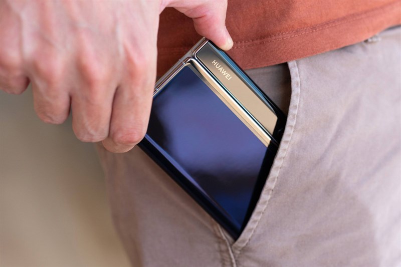 Đánh giá Huawei Mate Xs 2