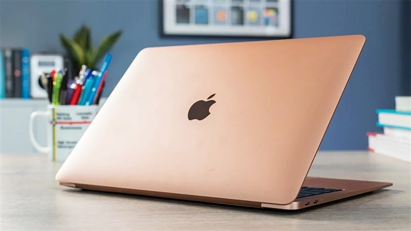 Loạt mẫu laptop mỏng nhẹ miễn chê, có bảo mật vân tay đang giảm đến 4.5 triệu