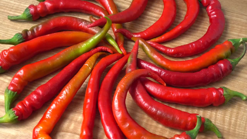 Giá ớt các loại đi ngang trên cả 3 miền