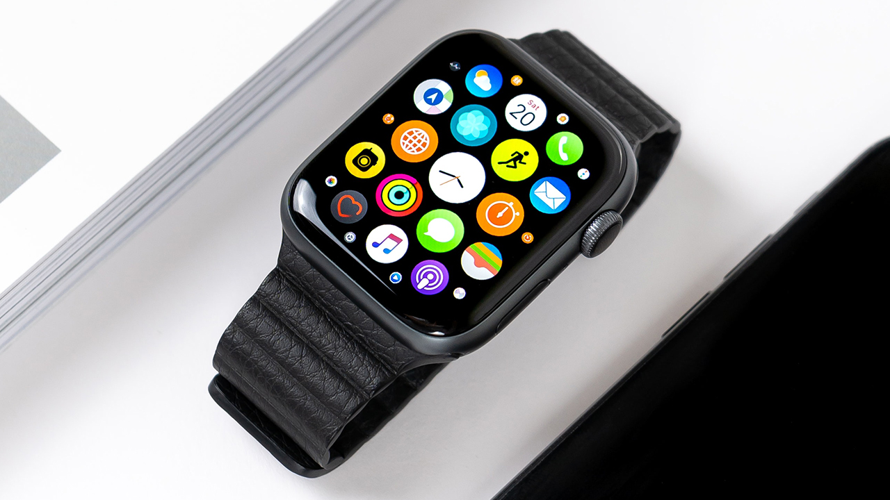 Tìm hiểu công nghệ màn hình OLED trên Apple Watch có điều gì đặc biệt