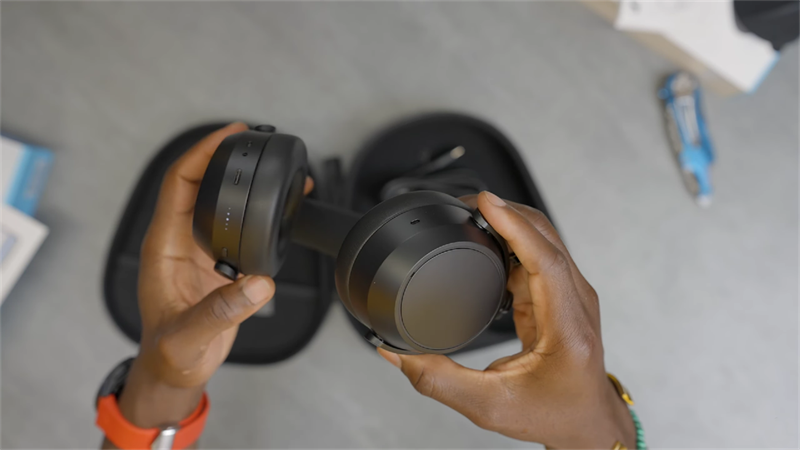 Sennheiser Momentum 4 Wireless