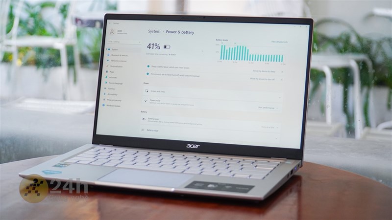 Thời lượng sử dụng pin của Acer Acer Swift 3 rất ấn tượng.