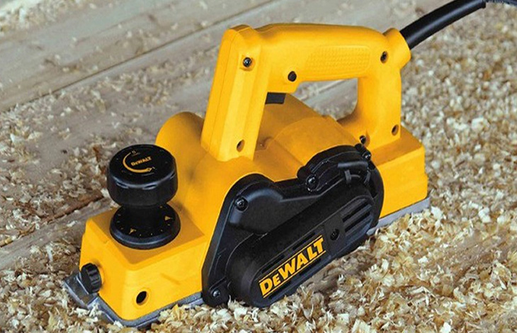 Máy bào Dewalt D26676-B1 550W có thiết kế mạnh mẽ và nhỏ gọn Máy bào Dewalt D26676-B1 550W có thiết kế mạnh mẽ và nhỏ gọn